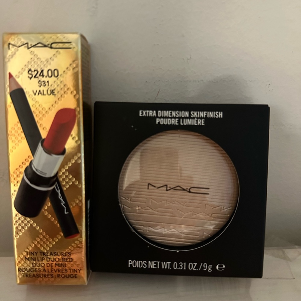 MAC Cosmetics set